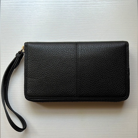 NWT Cole Haan Black Leather Phone Wristband Wallet - Picture 2 of 6